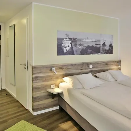 Duhner Strandhus, S112 Apartment